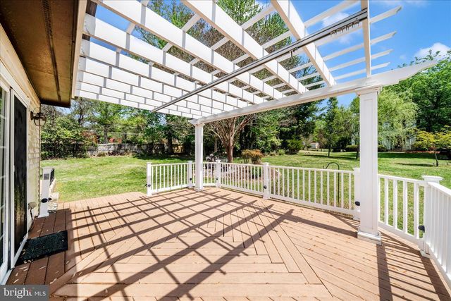 15623 SYCAMORE LN, Rockville, MD 20853