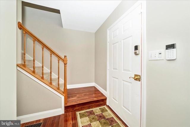 15623 SYCAMORE LN, Rockville, MD 20853