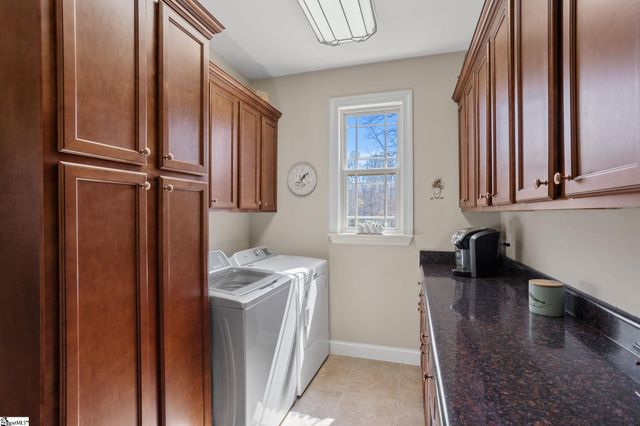 209 Scenic River Way, Taylors, SC 29687