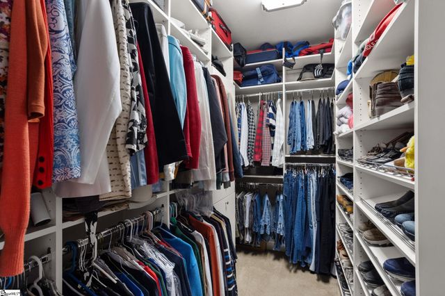 209 Scenic River Way, Taylors, SC 29687