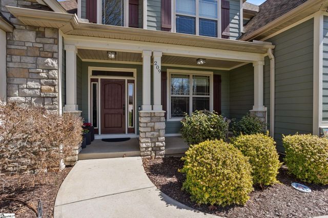 209 Scenic River Way, Taylors, SC 29687