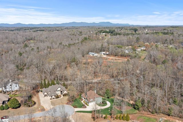 209 Scenic River Way, Taylors, SC 29687