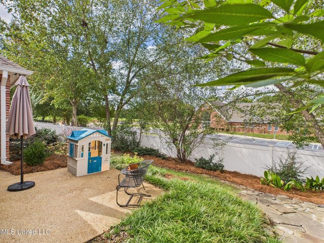 207 Geneva Boulevard, Madison, MS 39110