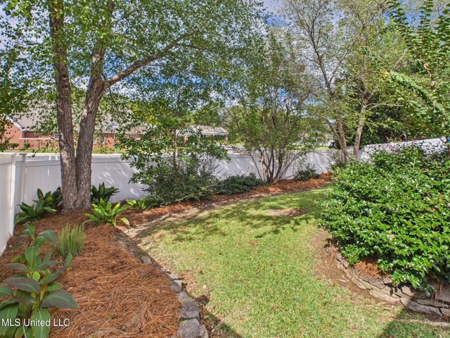 207 Geneva Boulevard, Madison, MS 39110