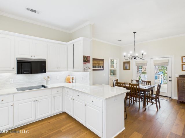 207 Geneva Boulevard, Madison, MS 39110
