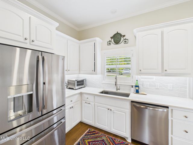 207 Geneva Boulevard, Madison, MS 39110