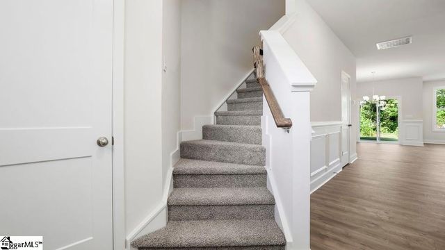610 Jules Lane, Moore, SC 29369