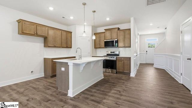 610 Jules Lane, Moore, SC 29369