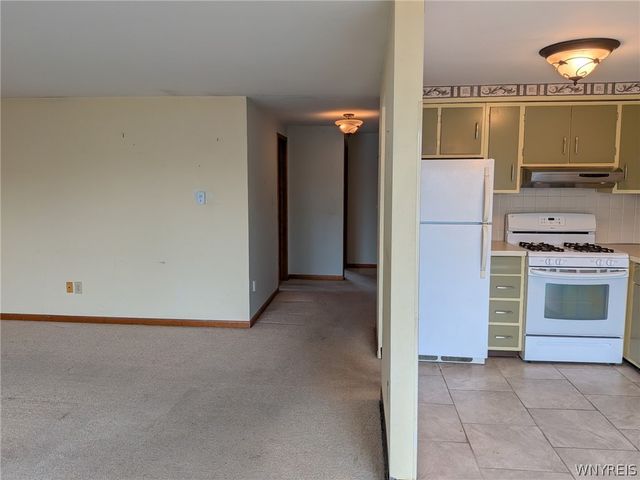 3433 Harlem Road 2, Cheektowaga, NY 14225