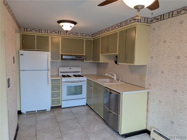 3433 Harlem Road 2, Cheektowaga, NY 14225