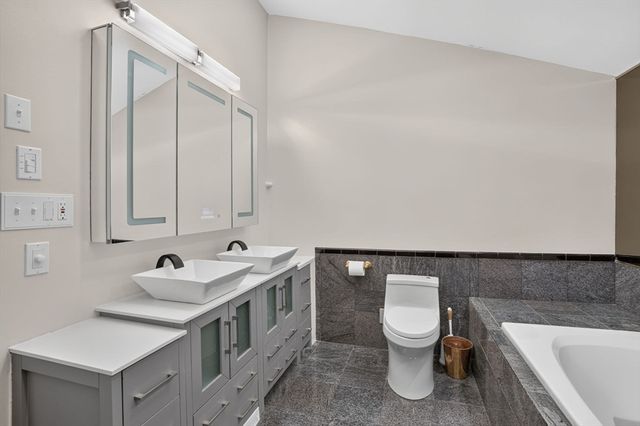 115 Pond St, Avon, MA 02322