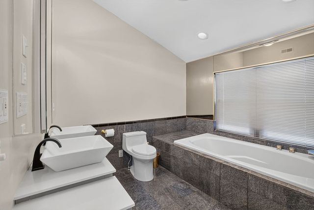 115 Pond St, Avon, MA 02322
