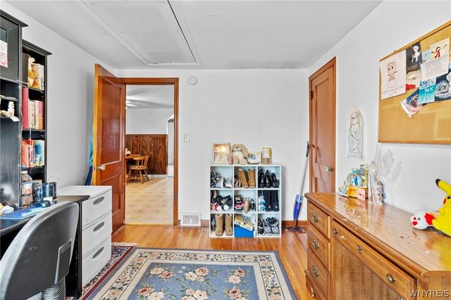 372 Aurora Street, Lancaster, NY 14086