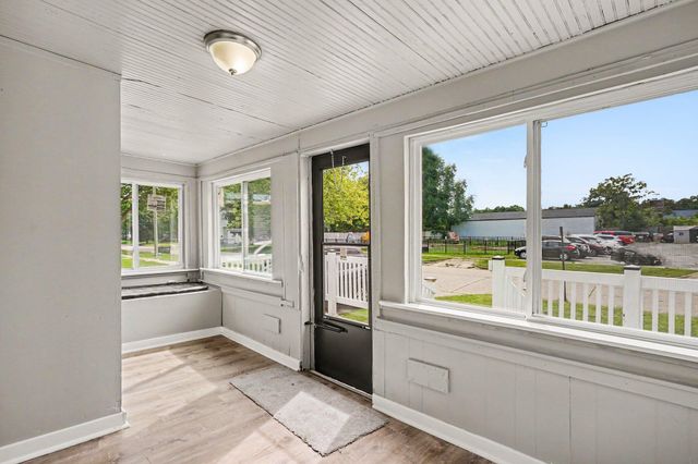 436 Catawba Avenue, Muskegon, MI 49442