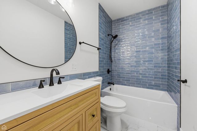 241 156TH Street, Calumet City, IL 60409