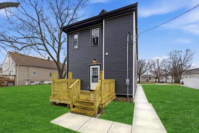 241 156TH Street, Calumet City, IL 60409