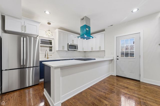 241 156TH Street, Calumet City, IL 60409