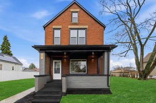 241 156TH Street, Calumet City, IL 60409