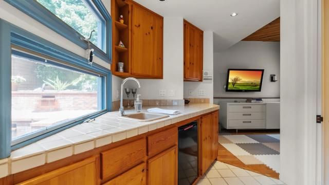 2027 Glasgow Avenue, Cardiff By The Sea (encinitas), CA 92007