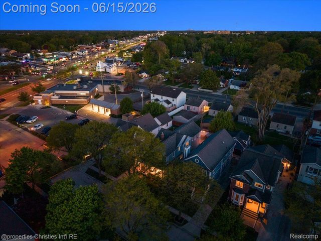 1484 Bird Avenue, Birmingham, MI 48009