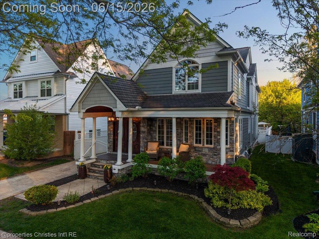 1484 Bird Avenue, Birmingham, MI 48009