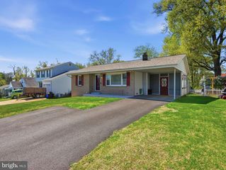 718 KENT AVE, Baltimore, MD 21228