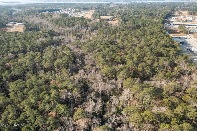 1730 Nc-58, Swansboro, NC 28584