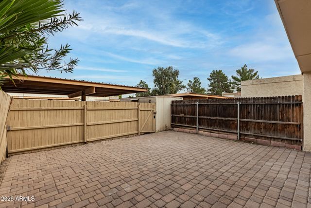 8056 N 31ST Lane, Phoenix, AZ 85051