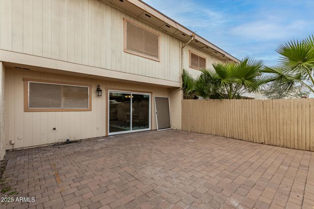 8056 N 31ST Lane, Phoenix, AZ 85051