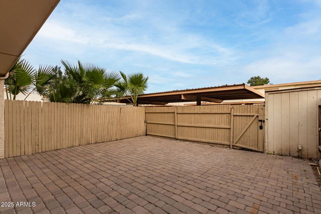 8056 N 31ST Lane, Phoenix, AZ 85051