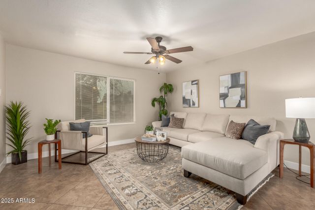 8056 N 31ST Lane, Phoenix, AZ 85051