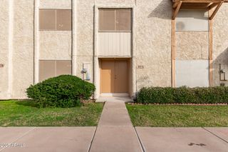 8056 N 31ST Lane, Phoenix, AZ 85051