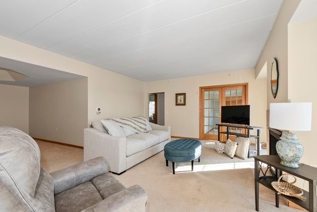 14130 Sheffield Drive 202, Homer Glen, IL 60491