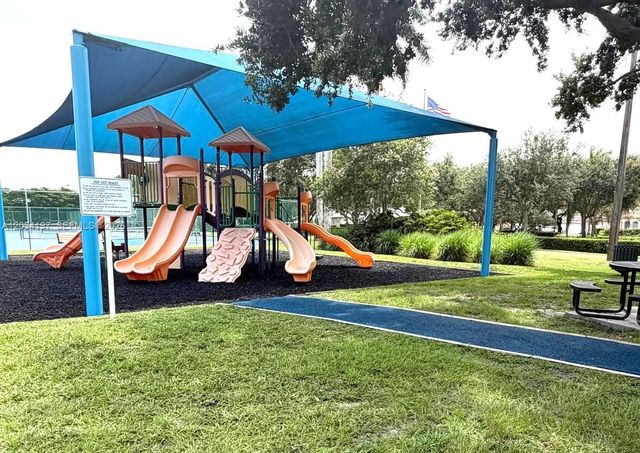 16328 NW 11th Street, Pembroke Pines, FL 33028