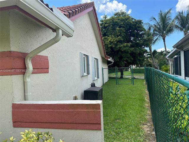 16328 NW 11th Street, Pembroke Pines, FL 33028