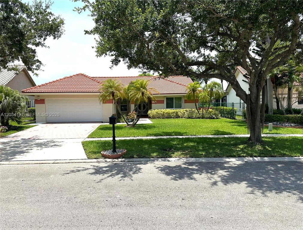 16328 NW 11th Street, Pembroke Pines, FL 33028