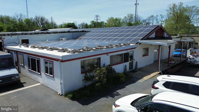 1278 LOOP RD, Lancaster, PA 17601