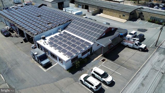 1278 LOOP RD, Lancaster, PA 17601