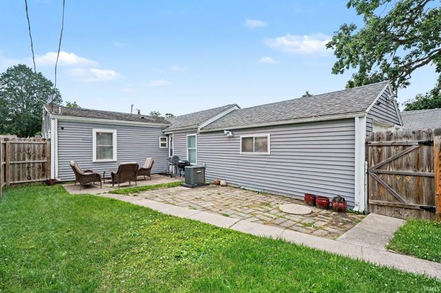 1510 N Adams Street, South Bend, IN 46628