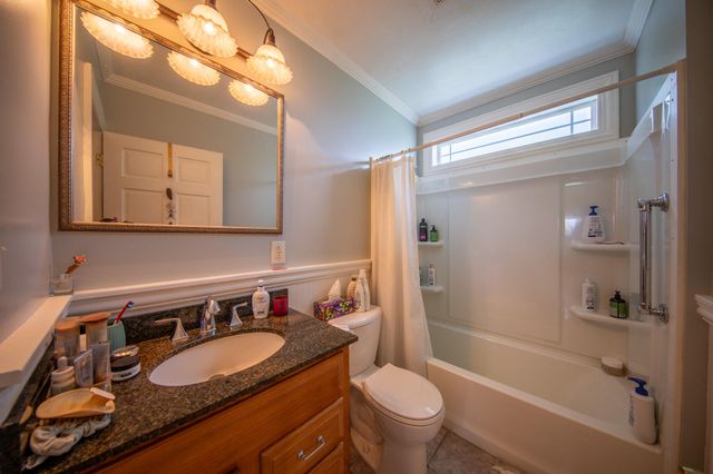 2677 E State Rd 2, Rolling Prairie, IN 46371