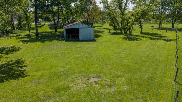 2677 E State Rd 2, Rolling Prairie, IN 46371