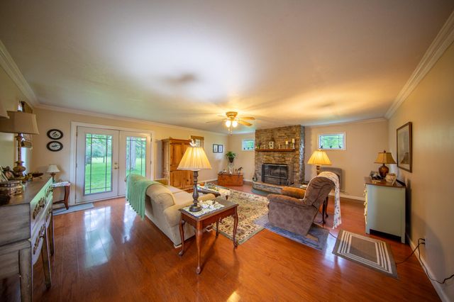 2677 E State Rd 2, Rolling Prairie, IN 46371