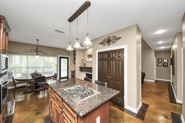 1606 Country Squire Drive, Richmond, TX 77406