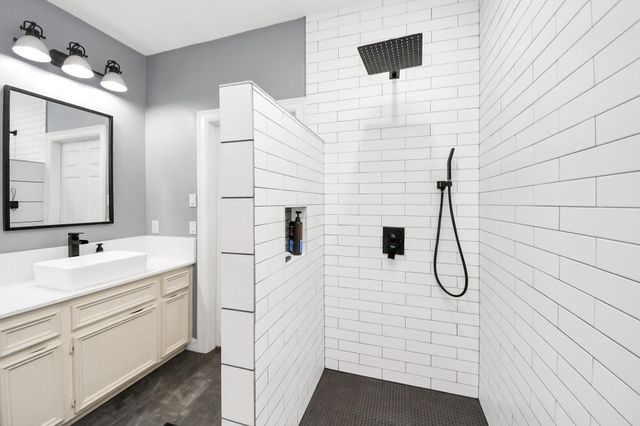 1606 Country Squire Drive, Richmond, TX 77406