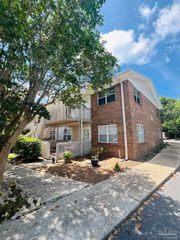 1100 Shoreline Dr 207, Gulf Breeze, FL 32561