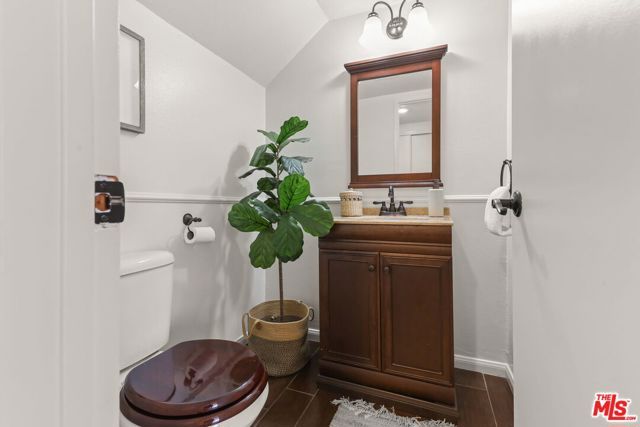 4201 Colfax Avenue B, Studio City (los Angeles), CA 91604