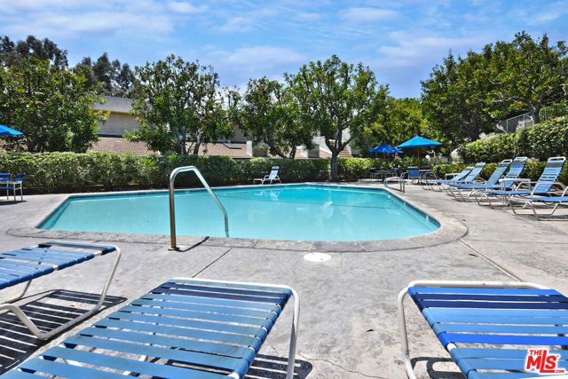 4201 Colfax Avenue B, Studio City (los Angeles), CA 91604