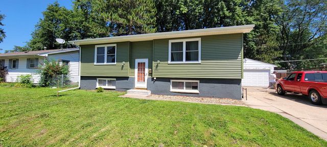 2547 West 9th Street, Waterloo, IA 50702