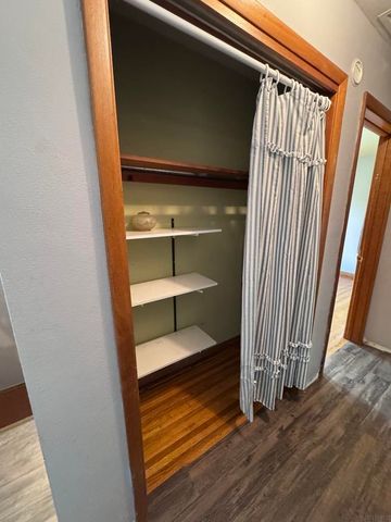 2547 West 9th Street, Waterloo, IA 50702