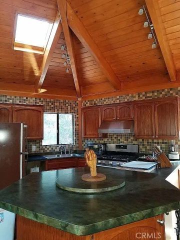 1916 Teton Way, Pine Mountain Club, CA 93222